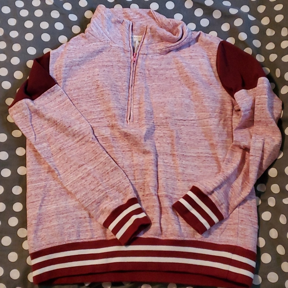 Maroon pink sweatshirt